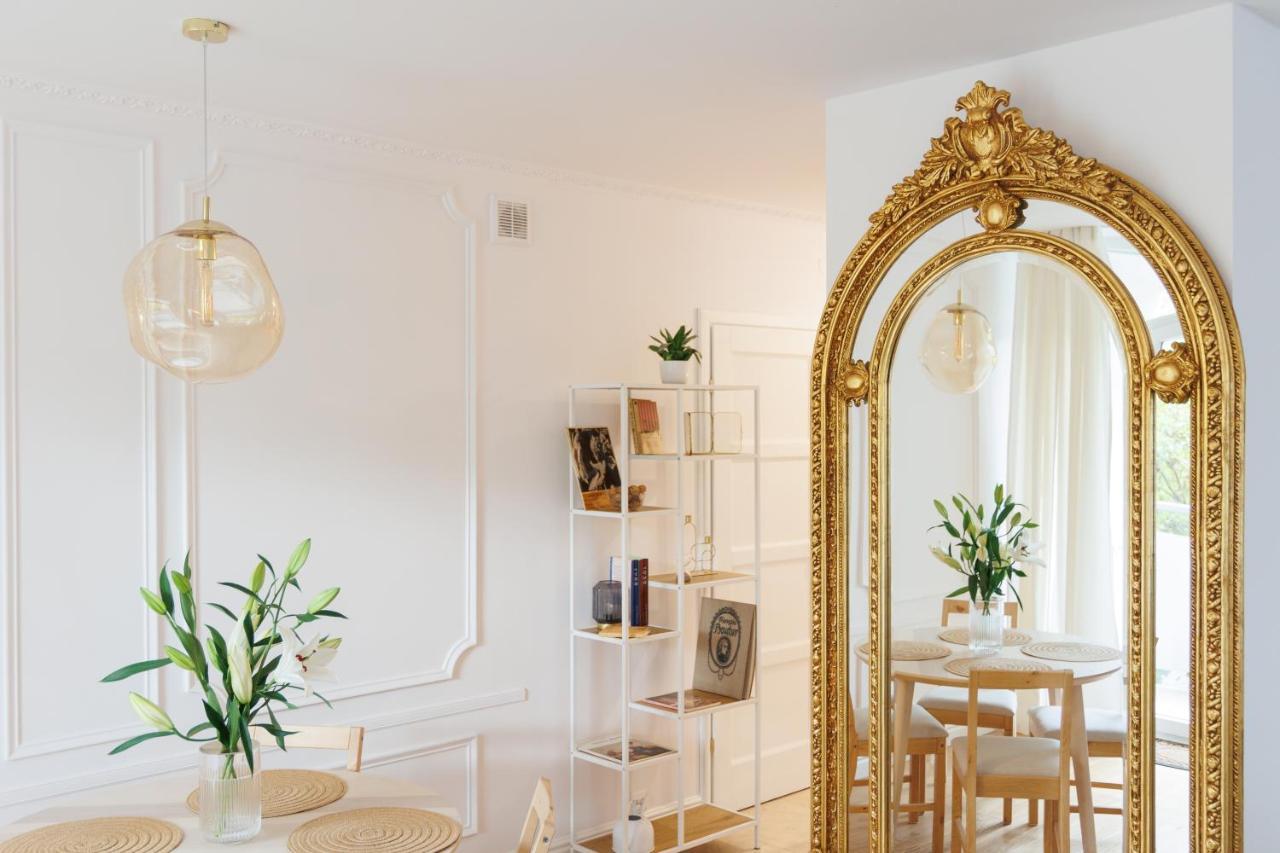 Maison Bruehl - Apartamenty Przy Ogrodzie Saskim Warsaw Luaran gambar