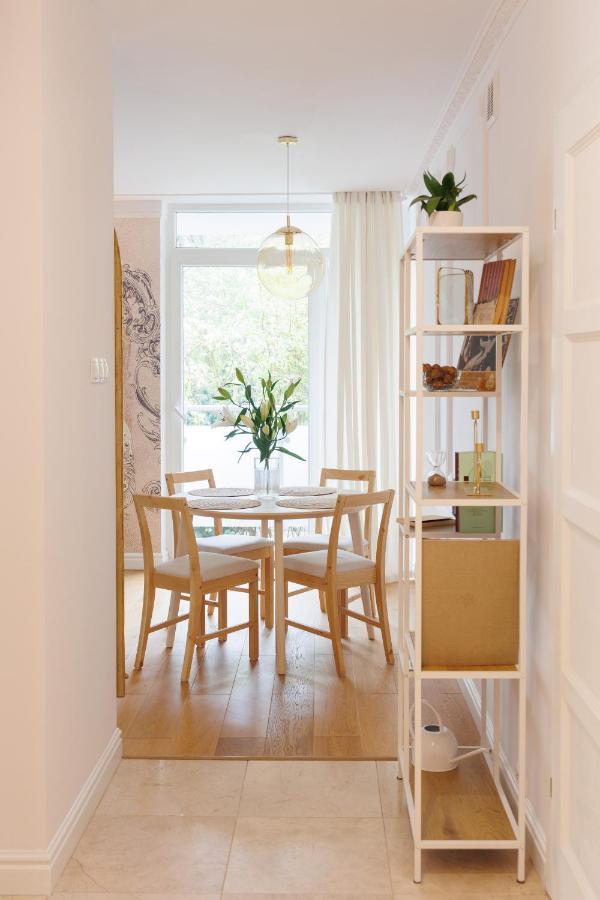 Maison Bruehl - Apartamenty Przy Ogrodzie Saskim Warsaw Luaran gambar