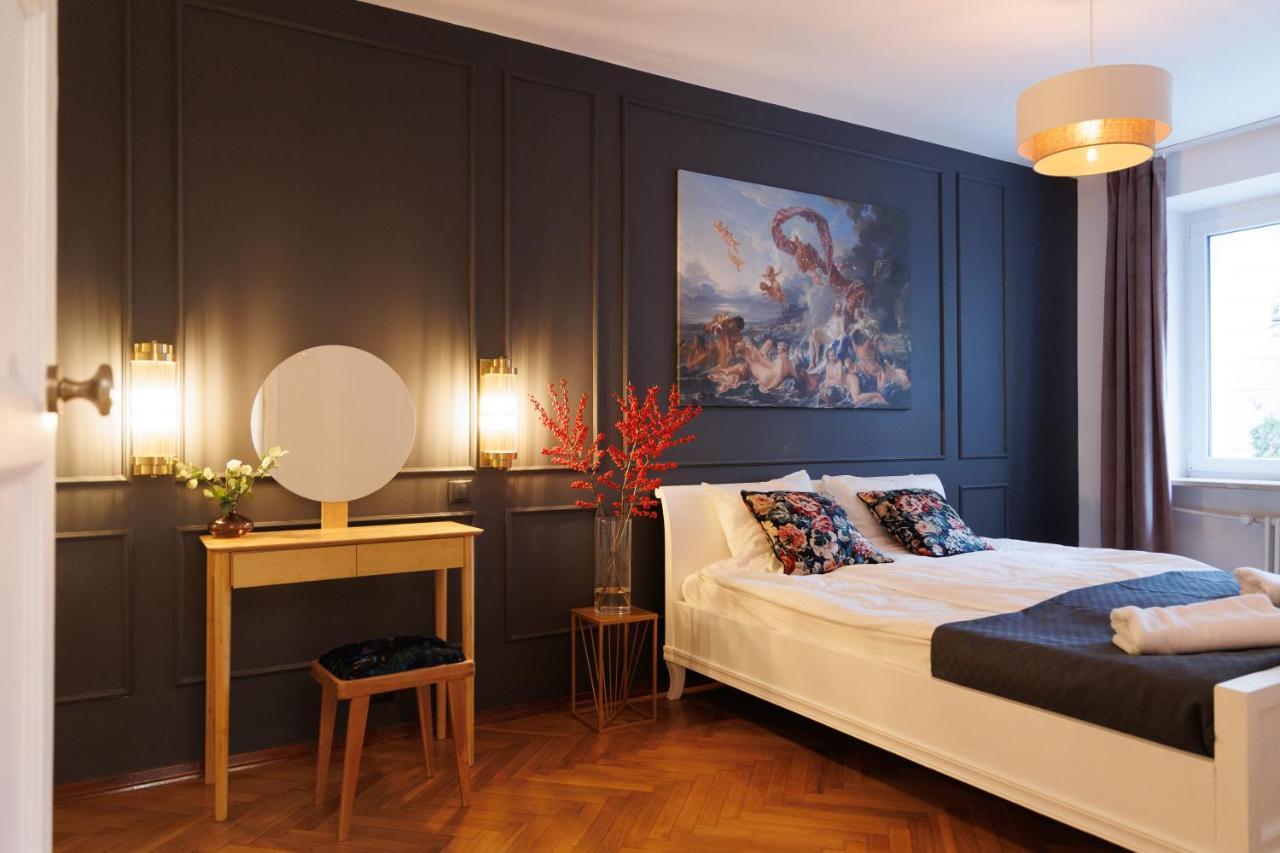 Maison Bruehl - Apartamenty Przy Ogrodzie Saskim Warsaw Luaran gambar